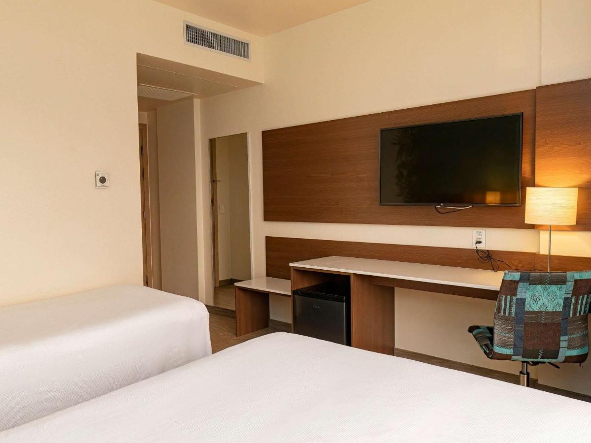 Ibis Styles Curitiba Aeroporto Hotell São José dos Pinhais Exteriör bild